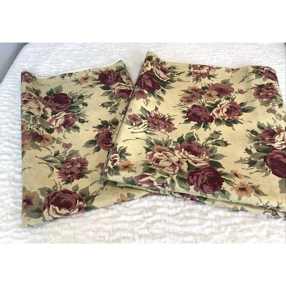 Vtg Cranston Printworks Fabric Roses Floral Cottagecore Romantic Mauve 60